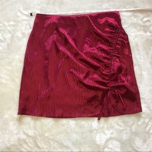 West of Melrose Maroon Zebra Print Ruched Satin Mini Skirt Size Small